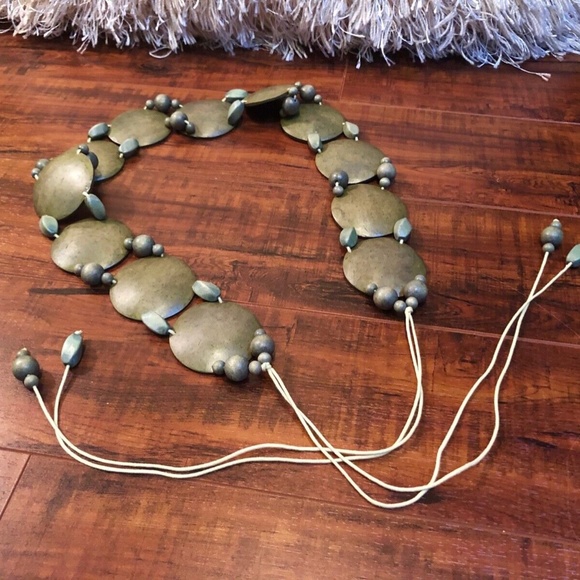 Vintage BoHo Hippie Festival CHIC Green Wooden Beaded Disc Sache Tie Bel… - Picture 2 of 6